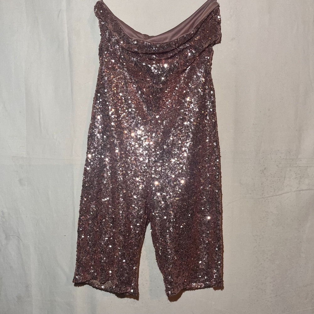 Celebrity Fashion by Hera Collection SZ S Rose Gold Sequin Strapless Romper A52